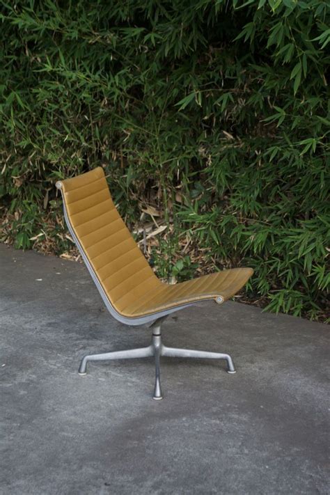 EAMES ALUMINUM GROUP - Eames Office | Outdoor lounge chair cushions ...