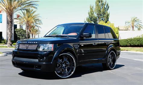 Range Rover Rocking Extravagant Wheels — CARiD.com Gallery