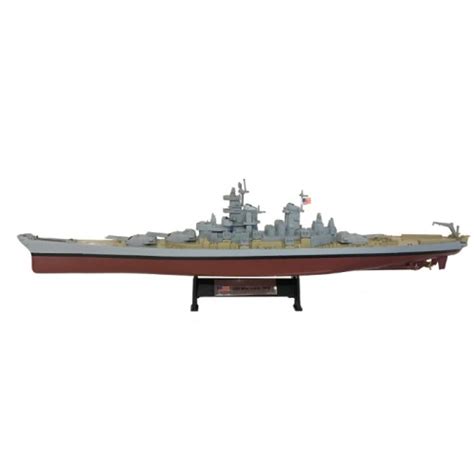 USS Wisconsin 1945 - 1:1000 Ship Model