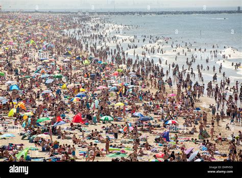 Hague beach netherlands hi-res stock photography and images - Alamy