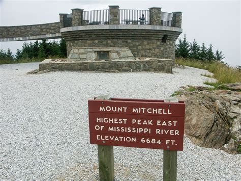 2012-07-20_mount-mitchell-state-park_summit-new-sign-observation ...