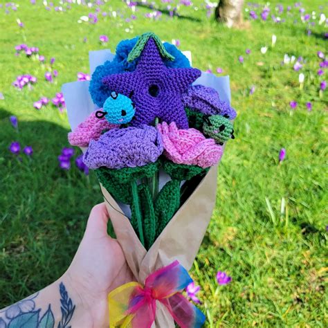 Stardrop and Fairy Rose Fantasy Bouquet Stardew Valley Theme Crocheted ...