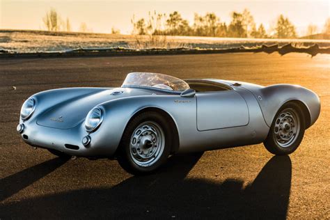 Last known photo of James Dean’s wrecked Porsche 550 Spyder on display ...