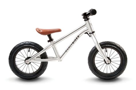 Bicicleta sin pedales de aluminio Early Rider Alley Runner 12"