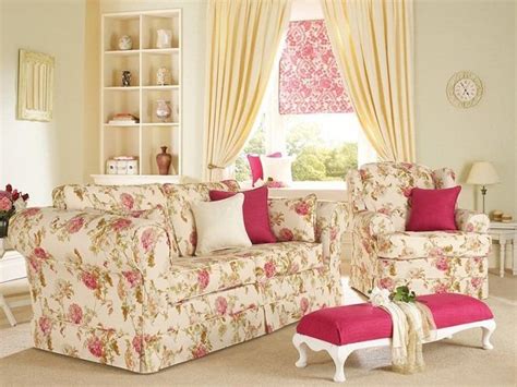 Desain Ruang Tamu Shabby Chic yang Seksi dan Elegan - InteriorDesign.id