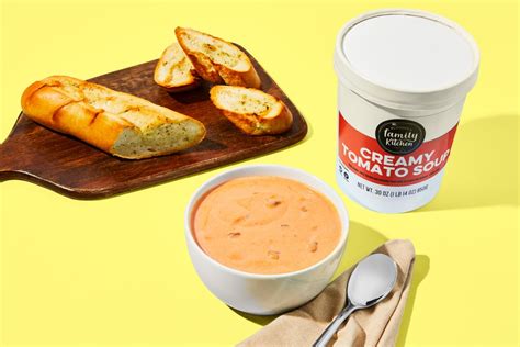 Creamy Tomato Soup & Garlic Bread Recipe | HelloFresh