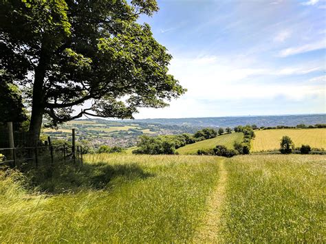 Cotswold Way National Trail Walking Tour South Section)