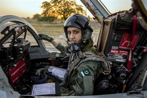 Ayesha Farooq: Pakistan's only Female War-Ready Fighter Pilot ...