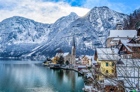 Let's travel the world!: Hallstatt: An unbelievably spectacular place!