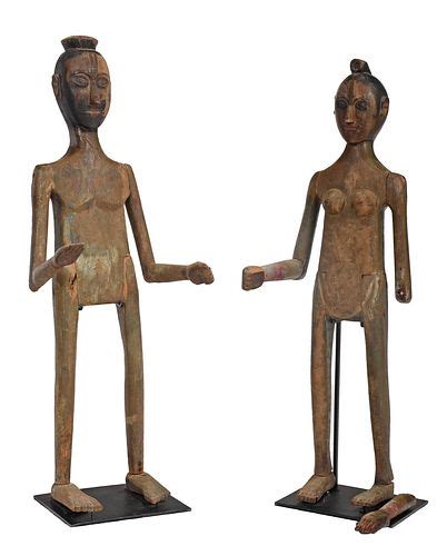 Toraja Tau Tau Male and Female Sculptures sold at auction on 29th September | Bidsquare