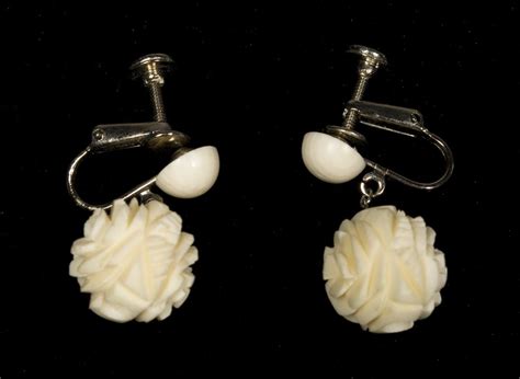 (5) Pieces of Finely Carved Ivory Jewelry