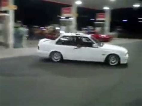 Bmw e30 325i spinning videos