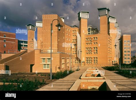 Coventry University Library - Frederick Lanchester Building Stock Photo - Alamy