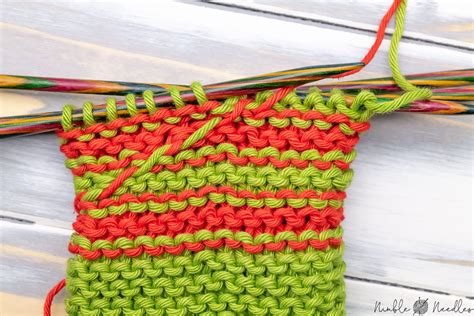 How to knit garter stitch in the round - step by step instructions [+video]