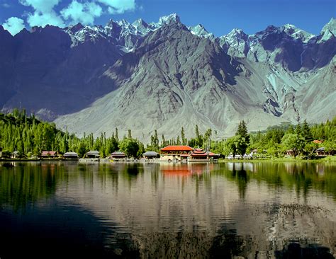 Pakistan Tourism – Global Travel & Tours Canada