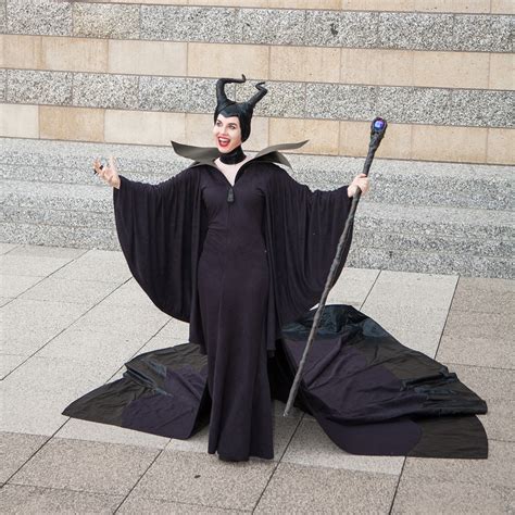 Protest Text Reporter cosplay maleficent kostüm Was auch immer ...