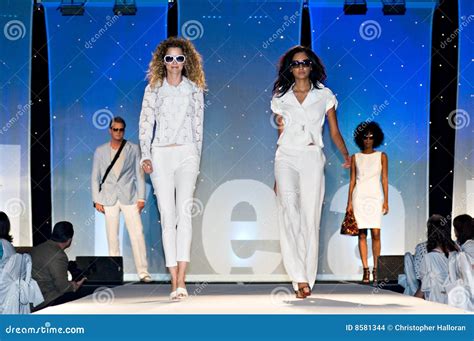 Saks Fifth Avenue Fashion Show Editorial Stock Image - Image of avenue ...