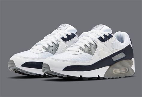 The OG Nike Air Max 90 "Obsidian" is Available Now | HOUSE OF HEAT