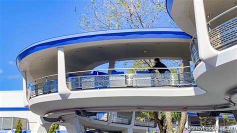 The PeopleMover Was Moving Again in Disney World…But Not in the Way You ...