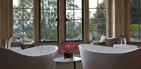 Foxhill Manor - Double Bathtubs Overlooking The English Countryside