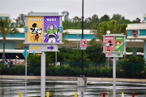 MouseSteps - New Character Parking Lot Signs at Disney's Hollywood Studios and Bus Loop Opens ...