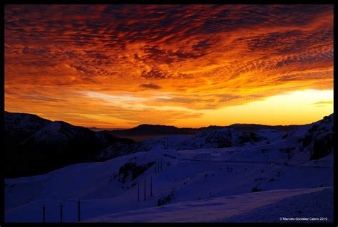 Marcelo González Calero: Atardecer en la montaña