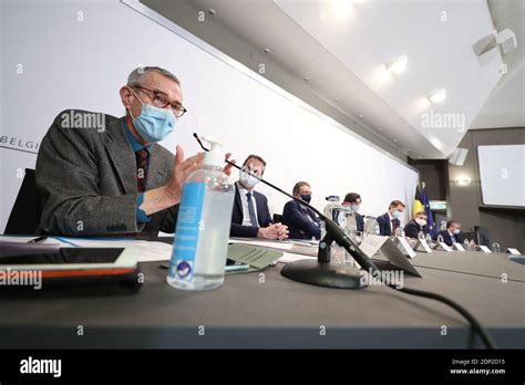 Minister of Public Health Frank Vandenbroucke pictured during a press conference after a meeting ...