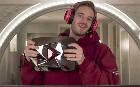 PewDiePie gave his 100M subscriber diamond YouTube play button away to ...