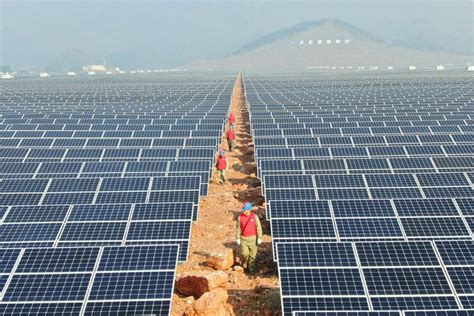 China Opens World’s Second Largest Solar Power Plant and Plans to ...