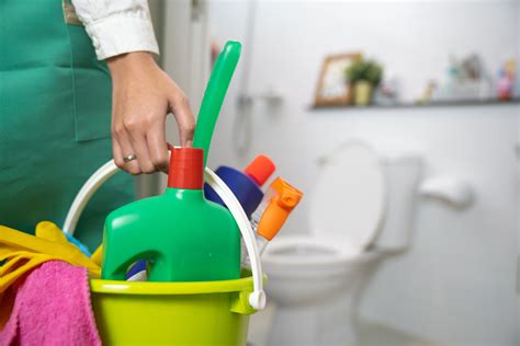 What Are the Best Bathroom Cleaning Products? - HowStuffWorks