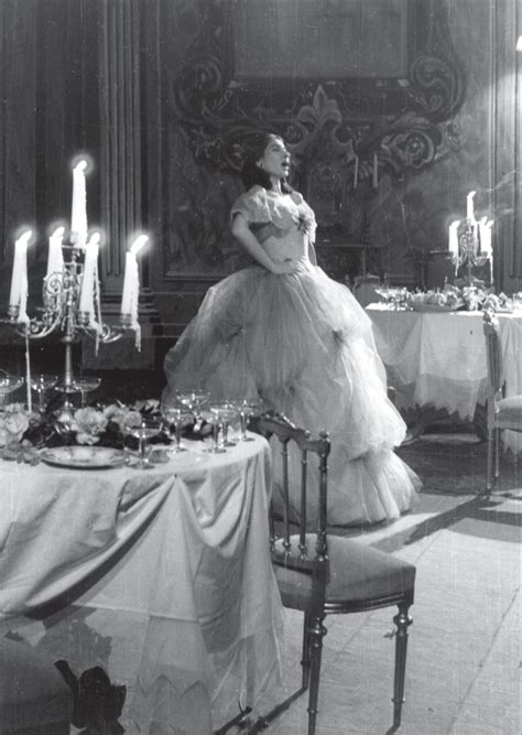 La Traviata, Lisbon, Teatro Nacional de São Carlos, 27 March 1958, act 1 | Maria callas, Calla ...