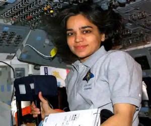 Kalpana Chawla Biography - Facts, Childhood, Family Life & Achievements