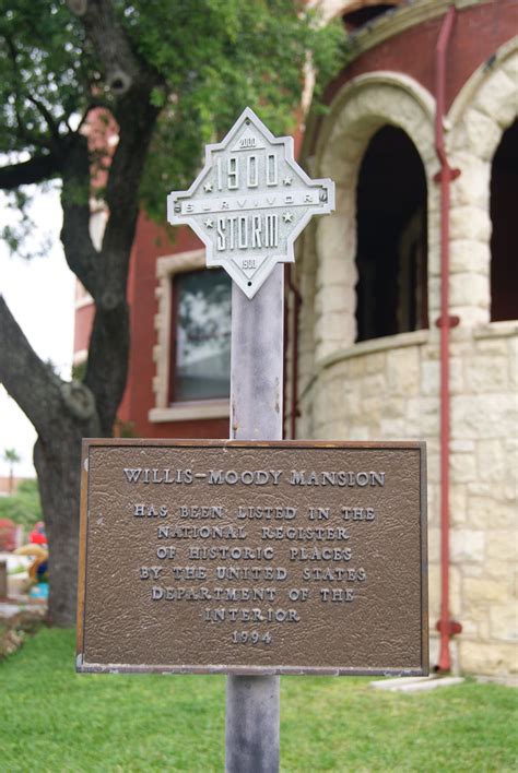 The Moody Home - TEXAS HISTORICAL MARKERS