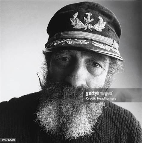 Sea Captain Beard Photos and Premium High Res Pictures - Getty Images