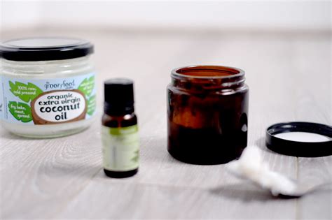 All Natural Deodorant Recipe | Everything's Peachy