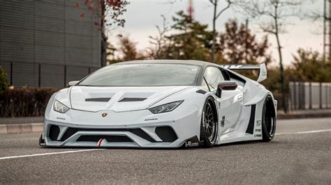 Liberty Walk body kit for Lamborghini Huracan GT3 Buy with delivery, installation, affordable ...