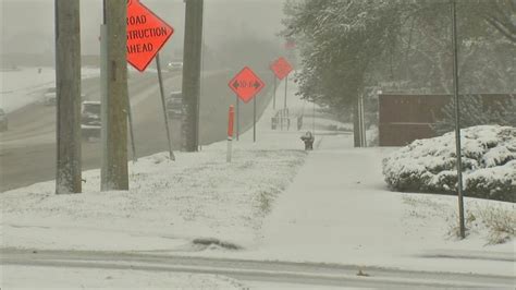 Chicago Weather: City, suburbs see up to 6 inches of snow, more than 700 flights canceled ...