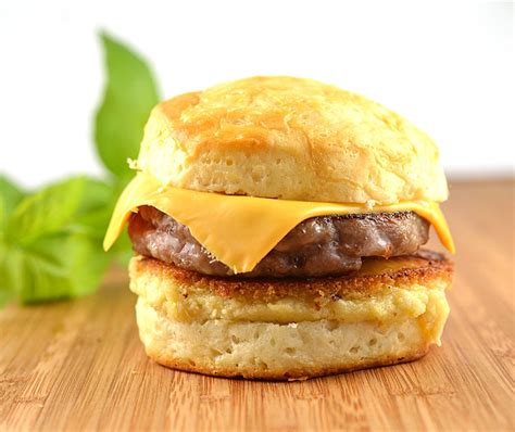 Vegan Breakfast Biscuit - TheVegLife