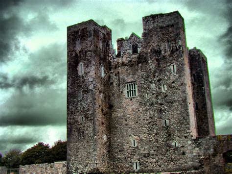 Barryscourt Castle, County Cork, Ireland | Castles in ireland, Irish castles, Castle in the sky