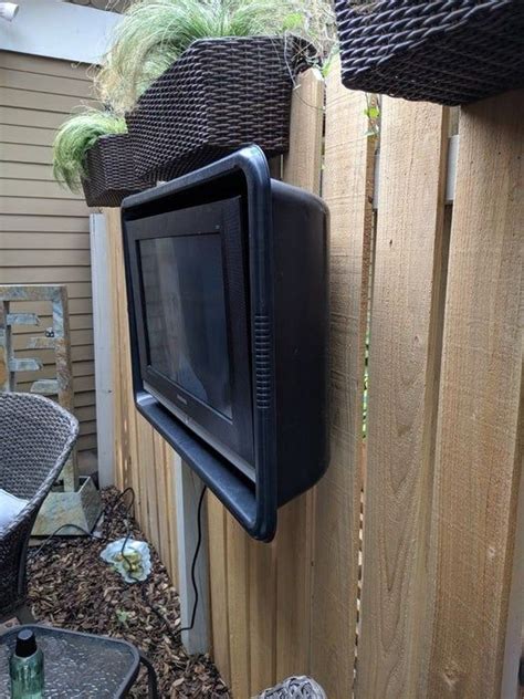 Outdoor TV Enclosure | Outdoor tv enclosure, Tv enclosure, Outdoor tv