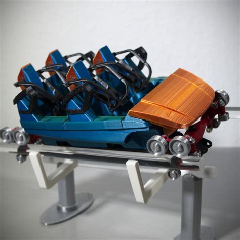 3D Printable Vekoma Classic Roller Coaster Car by Thomas