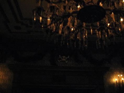 Haunted Mansion Foyer Wallpaper - WallpaperSafari