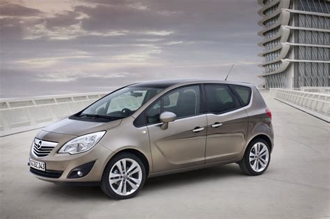 Car news: New Opel Meriva: Opening the door to greater flexibility [Video]