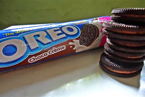 Chocosophy: Cadbury Oreo Choco Crème