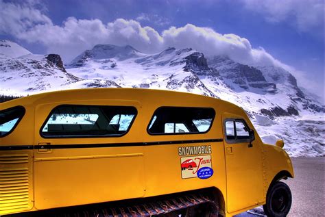 Historic Snowcoach, Columbia Icefield | Historic Snowcoach u… | Flickr