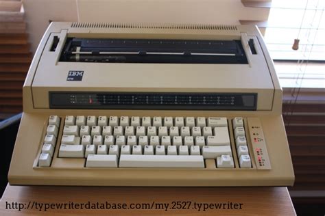 1985 IBM 6715 on the Typewriter Database