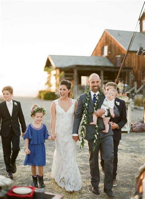 10 Creative Ways to Celebrate Your Blended Family Wedding (A Practical Wedding) | Blended family ...