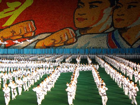 File:North Korea-Pyongyang-Arirang Mass Games-01 (1).jpg - Wikimedia Commons