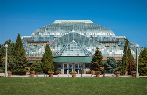 Lincoln Park Conservatory - Chicago, Illinois - Arrivalguides.com