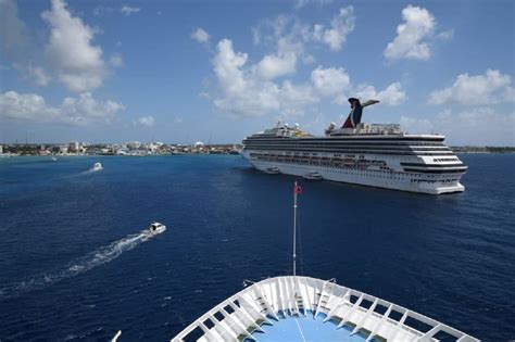 Carnival Cruise Ships Visit Grand Cayman for First Time in 2 Years